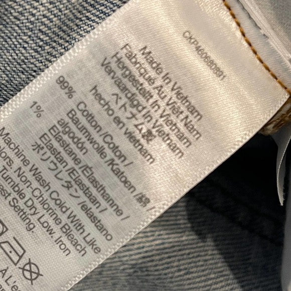 Madewell Coney Wash The Petite Perfect Vintage Jean Destroyed Edition NWOT - Picture 9 of 12